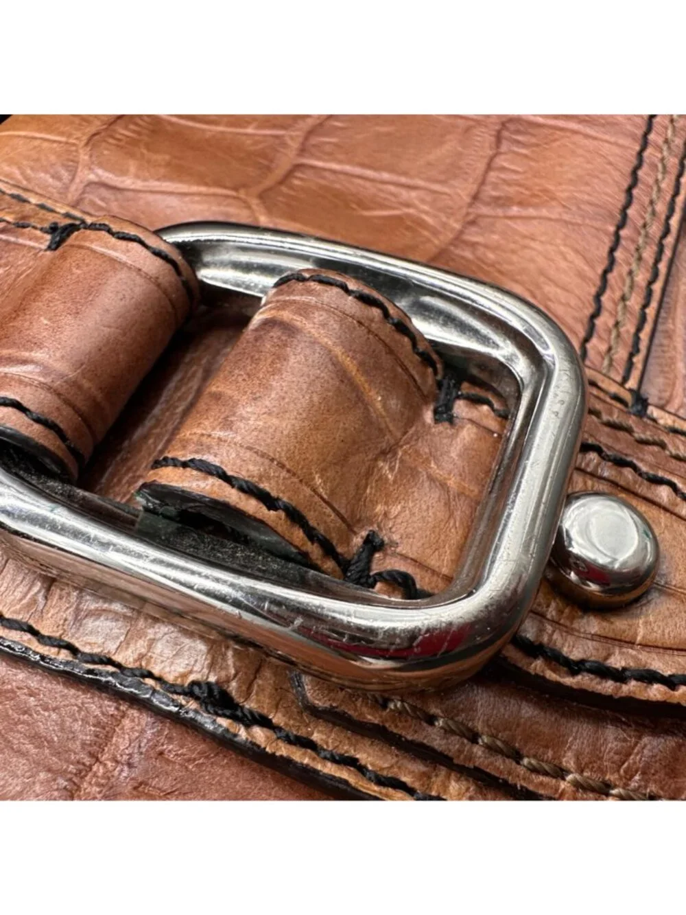 Fossil Croc Embossed Leather Purse Shoulder Bag Buckle Accent Brown Y2K READ